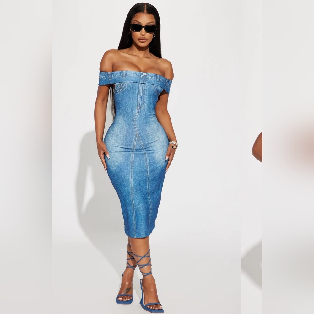 Fashion nova denin dress sz S